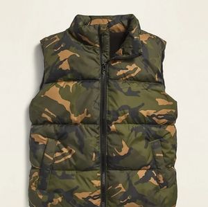 Old Navy NWT Boys Camo Down Vest